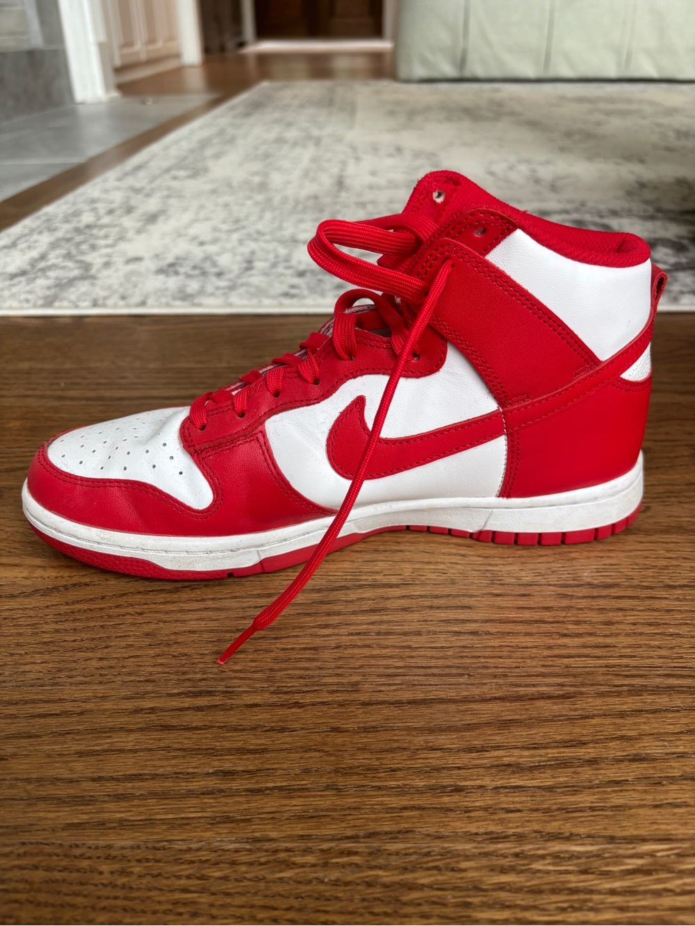 Nike Red and White Dunks 8.5 mens